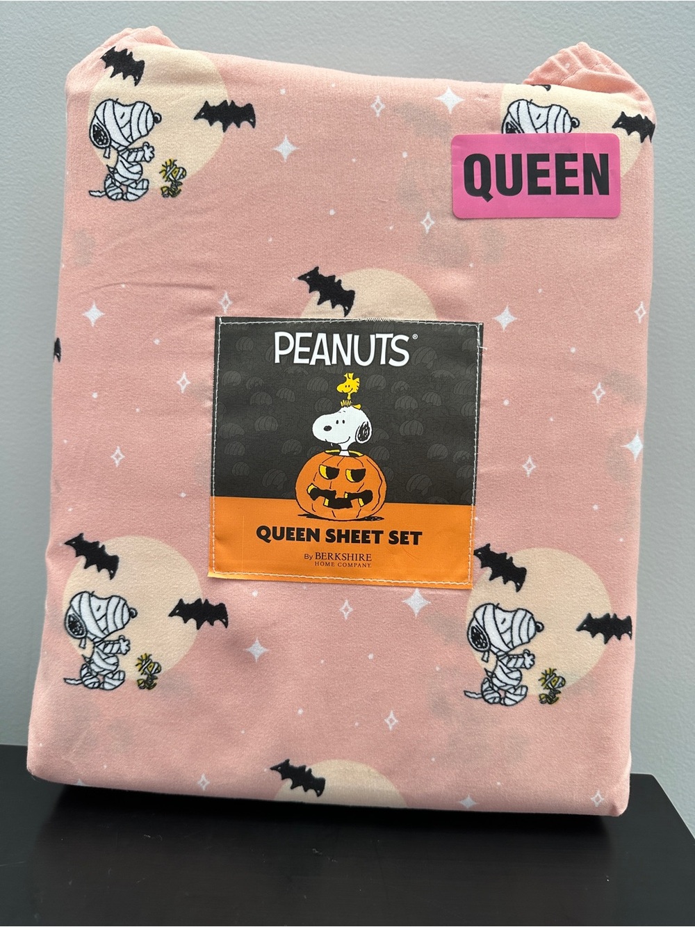 Peanuts Kids Pink Halloween Mummy Snoopy sheet Set Queen